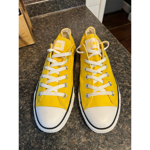 Classic Converse Unisex Chuck Taylor All Star Low Sneaker Lemon Yellow - Picture 3 of 10